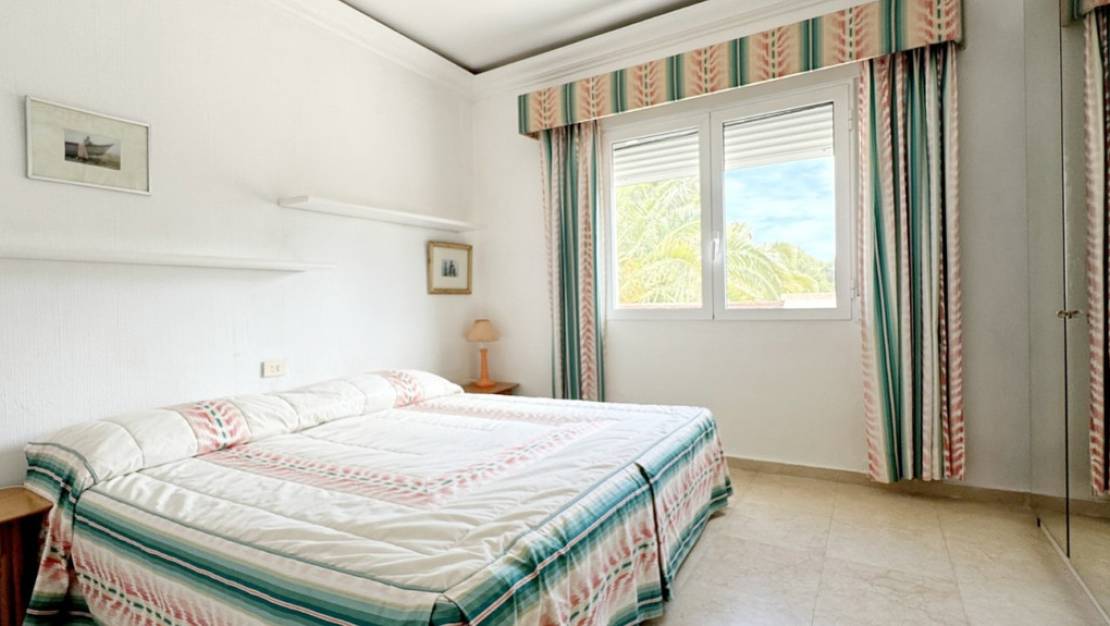 Sale - Villa - Orihuela - La Zenia