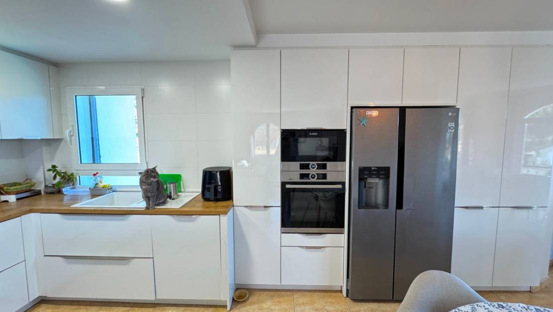 Sale - Villa - Orihuela - La Zenia