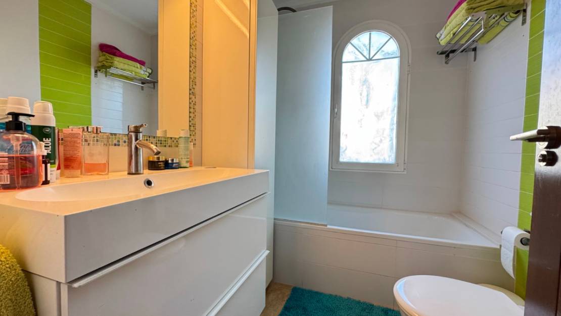 Sale - Villa - Orihuela - La Zenia