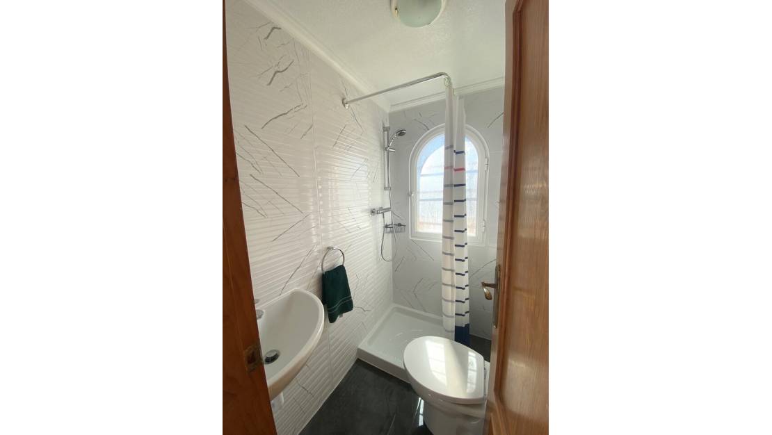 Sale - Villa - Orihuela - La Zenia