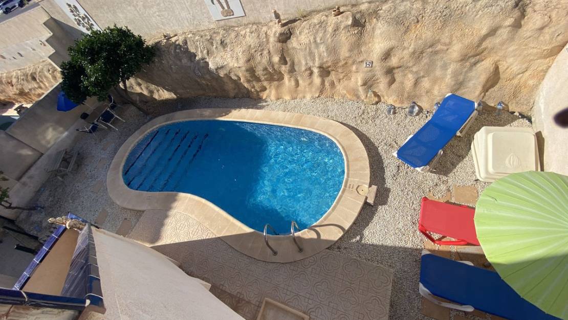 Sale - Villa - Orihuela - La Zenia