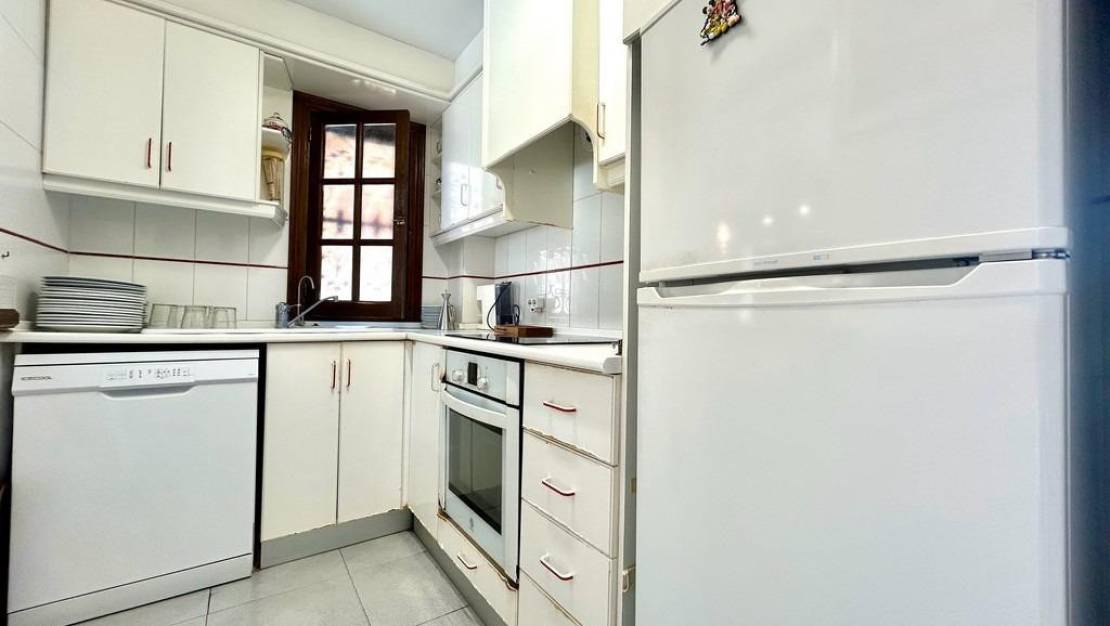 Sale - Villa - Orihuela - La Zenia