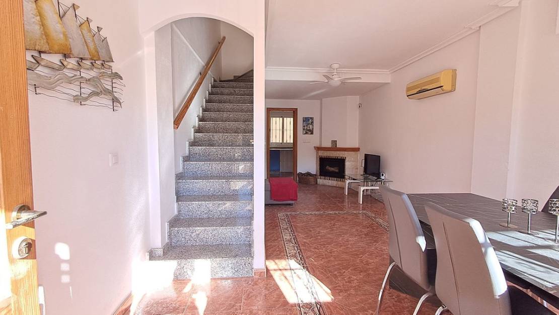 Sale - Villa - Orihuela - La Zenia
