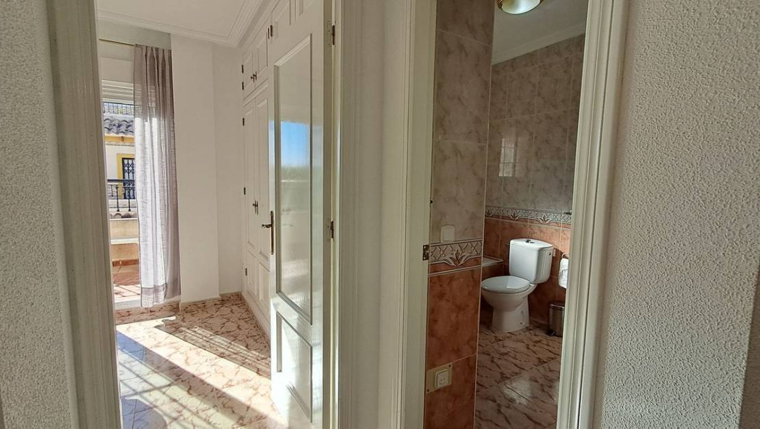 Sale - Villa - Orihuela - La Zenia