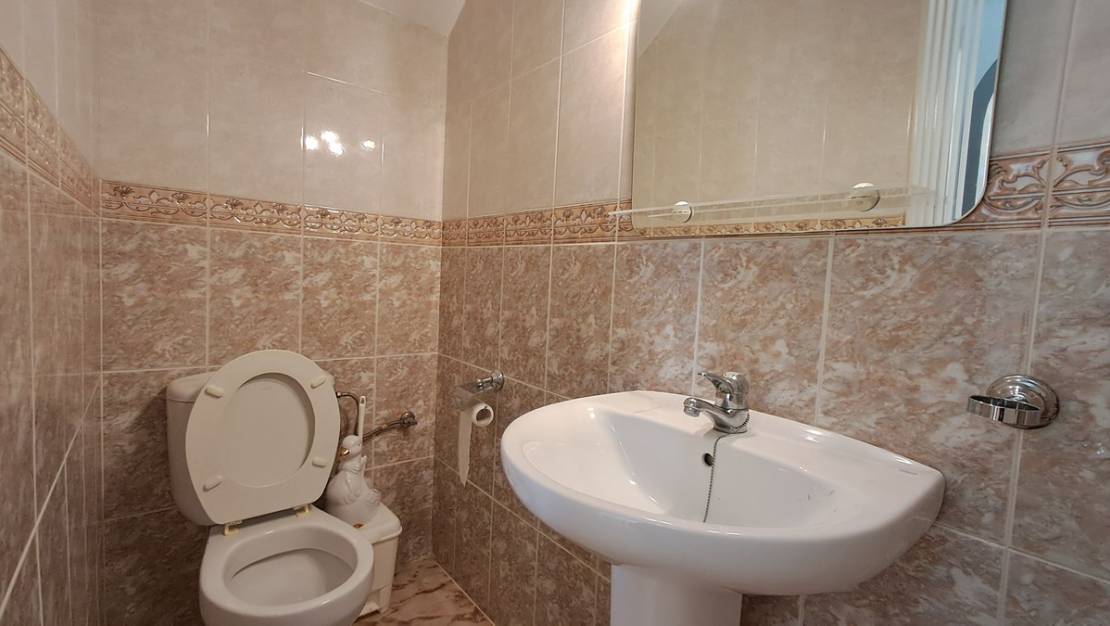 Sale - Villa - Orihuela - La Zenia