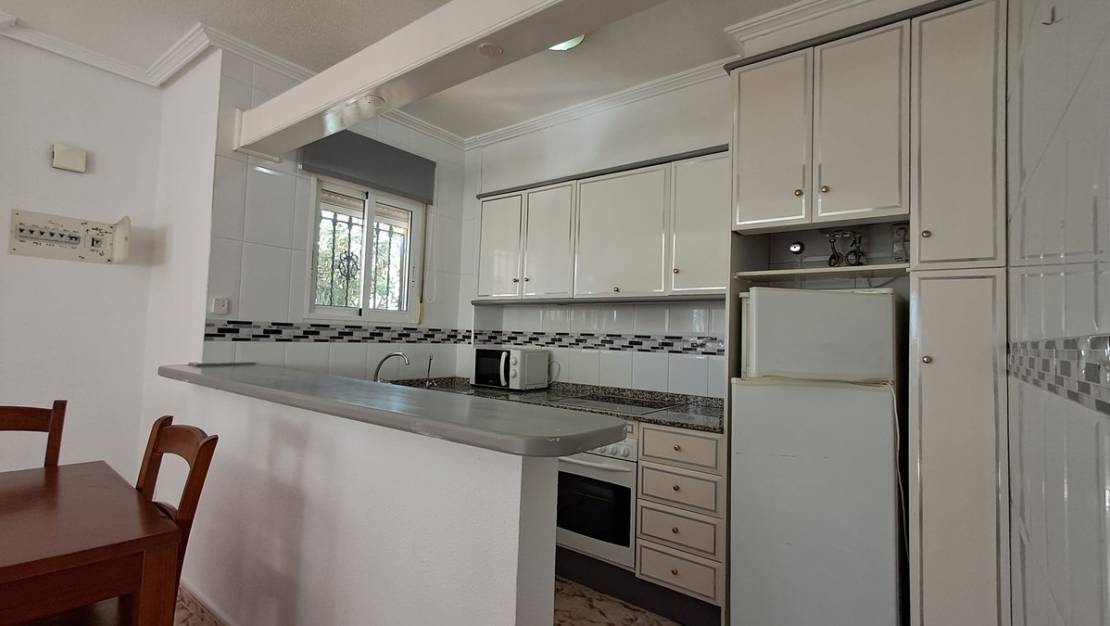 Sale - Villa - Orihuela - La Zenia