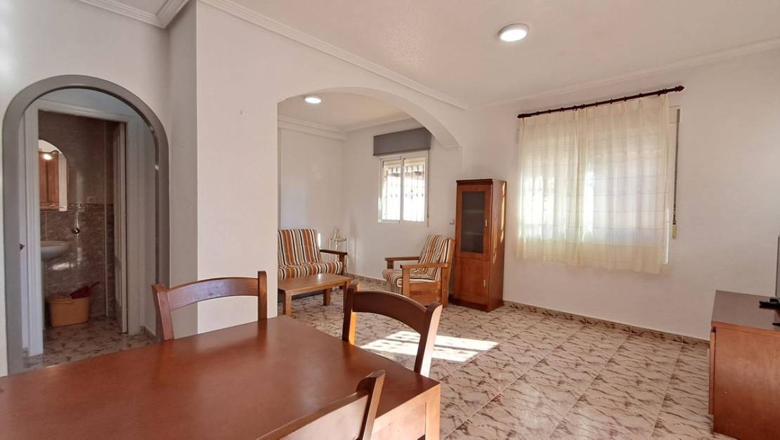 Sale - Villa - Orihuela - La Zenia