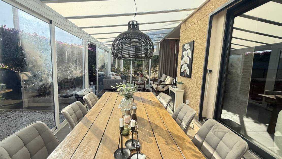 Sale - Villa - Orihuela - La Zenia