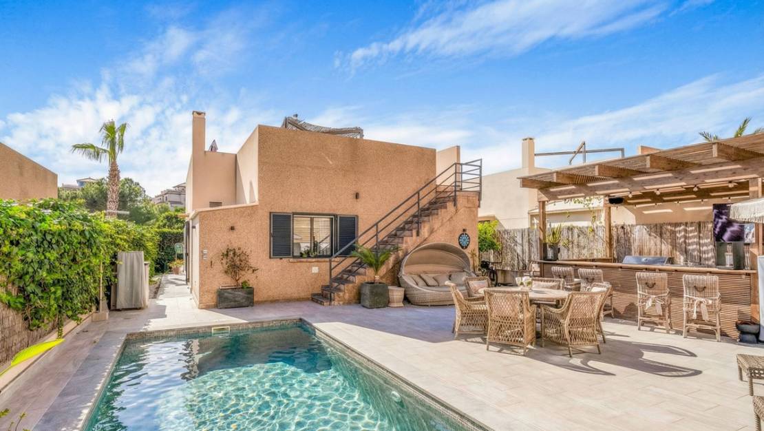 Sale - Villa - Orihuela - La Zenia