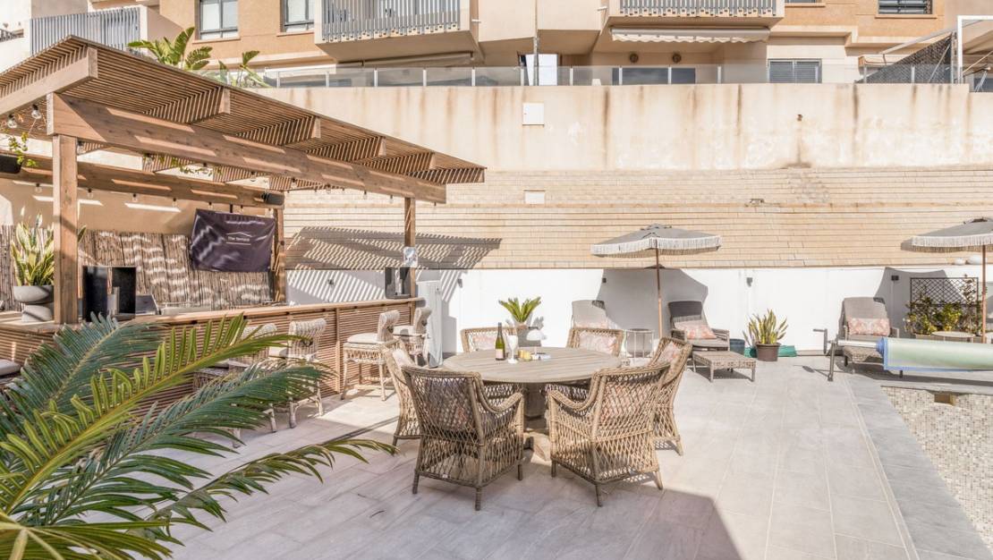 Sale - Villa - Orihuela - La Zenia