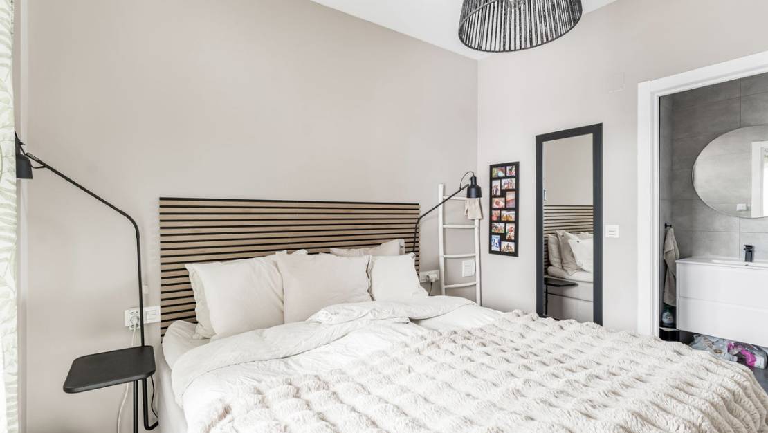 Sale - Villa - Orihuela - La Zenia