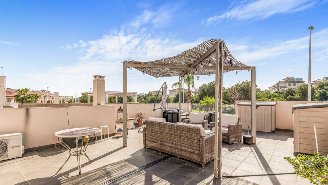 Sale - Villa - Orihuela - La Zenia