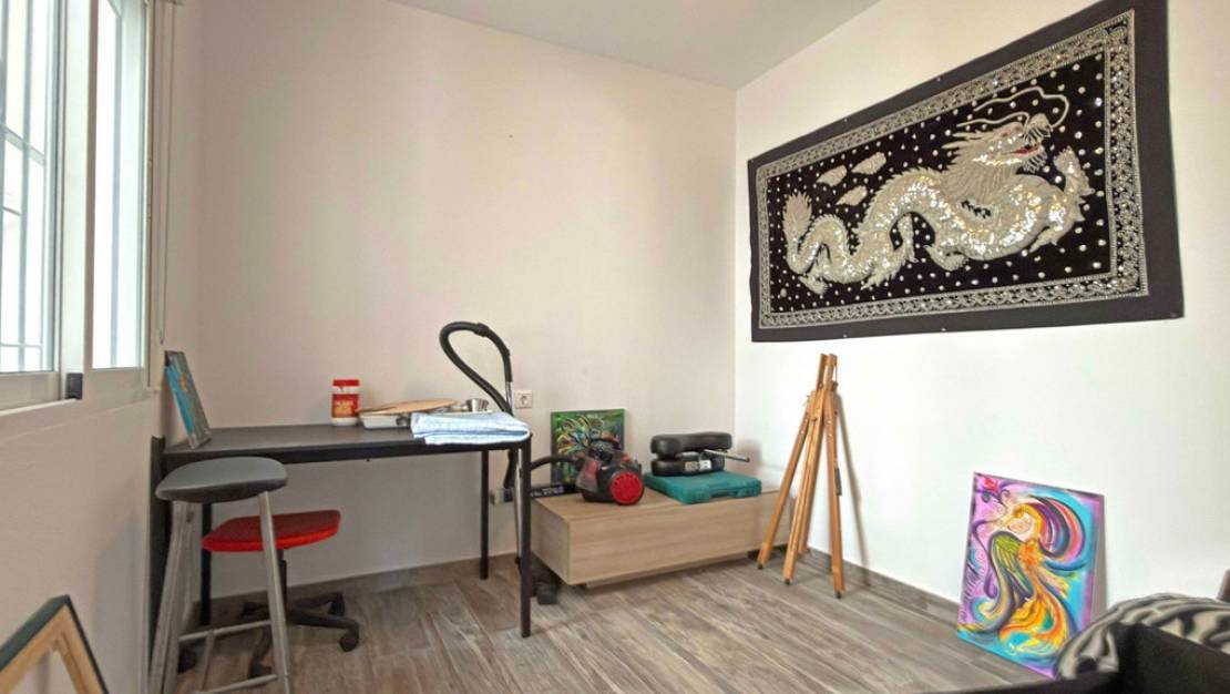 Sale - Villa - Orihuela - La Zenia