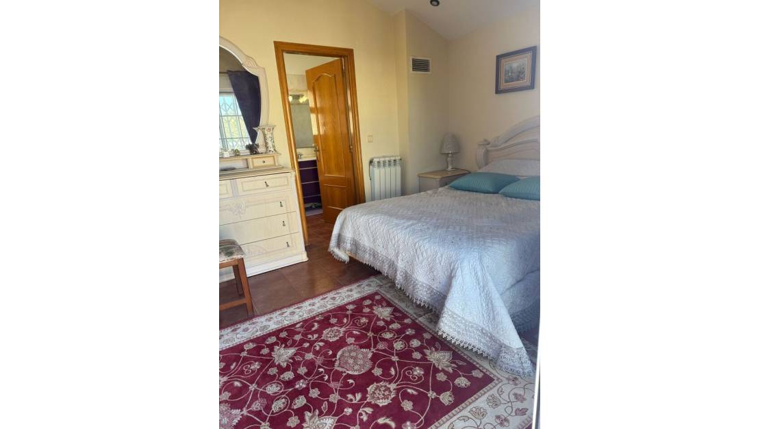 Sale - Villa - Orihuela - La Zenia