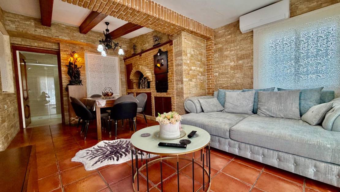 Sale - Villa - Orihuela - La Zenia