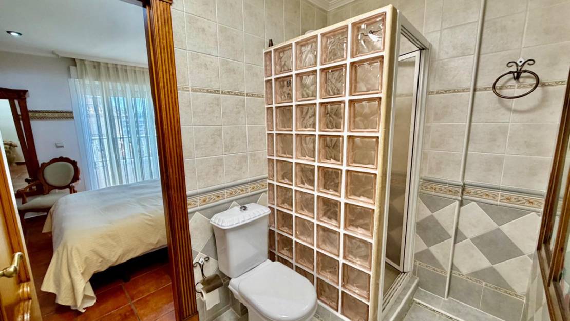 Sale - Villa - Orihuela - La Zenia