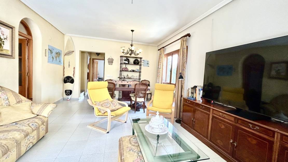 Sale - Villa - Orihuela - La Zenia