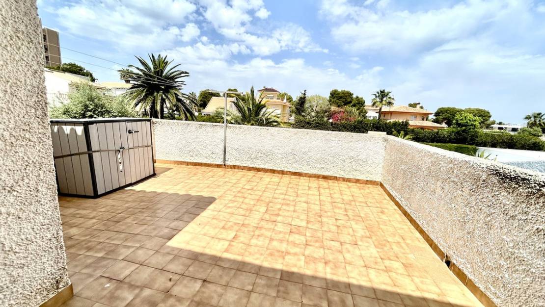 Sale - Villa - Orihuela - La Zenia