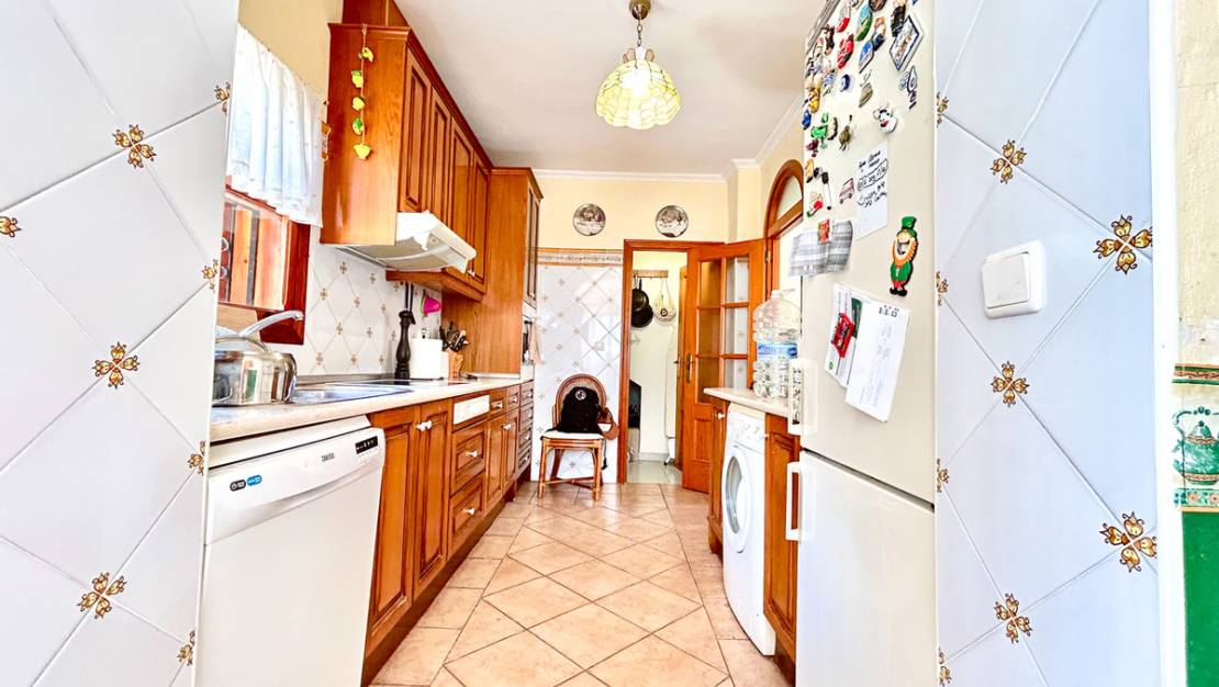 Sale - Villa - Orihuela - La Zenia