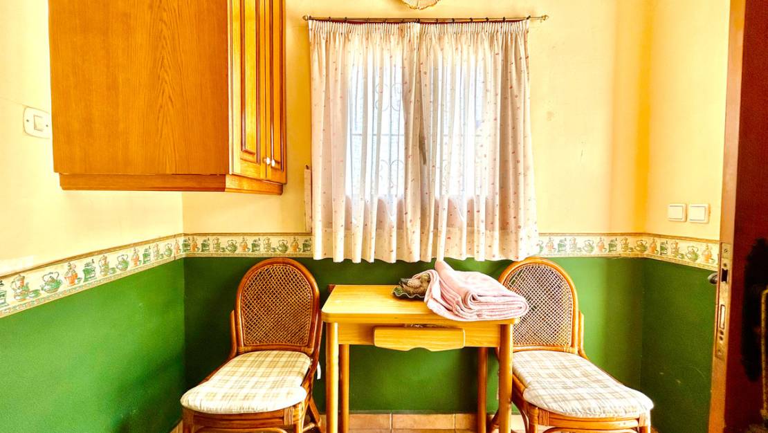 Sale - Villa - Orihuela - La Zenia