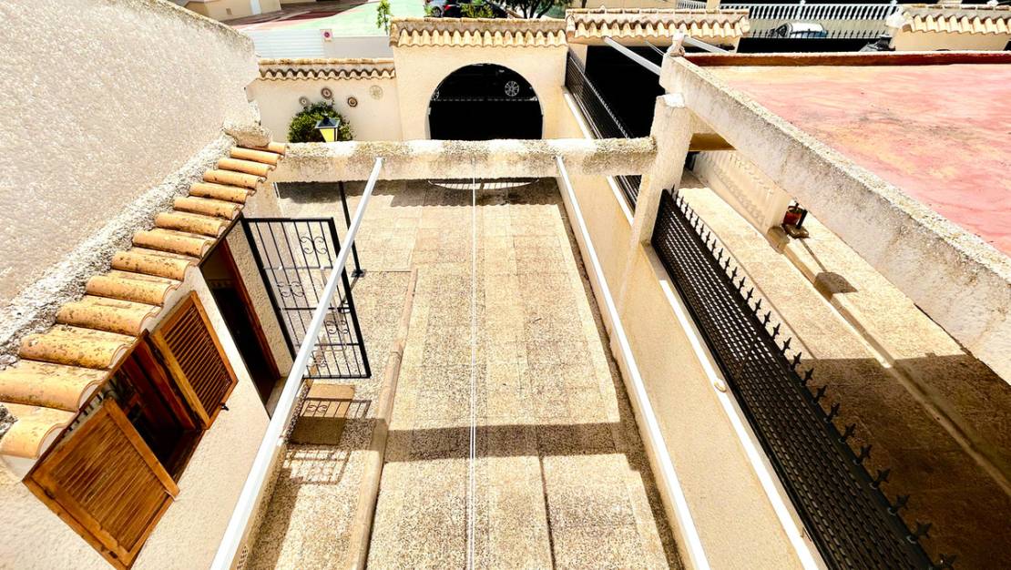 Sale - Villa - Orihuela - La Zenia