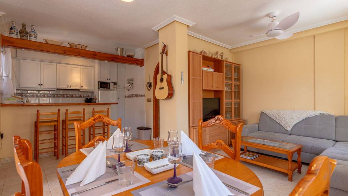 Sale - Villa - Orihuela - La Zenia