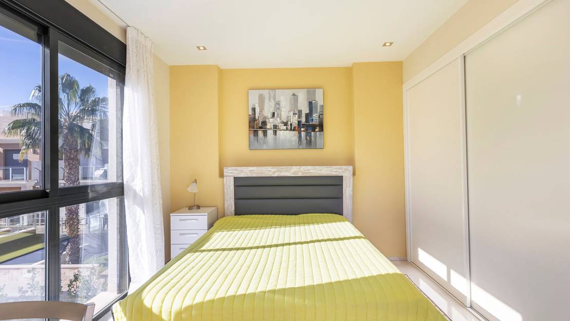 Sale - Villa - Orihuela - La Zenia