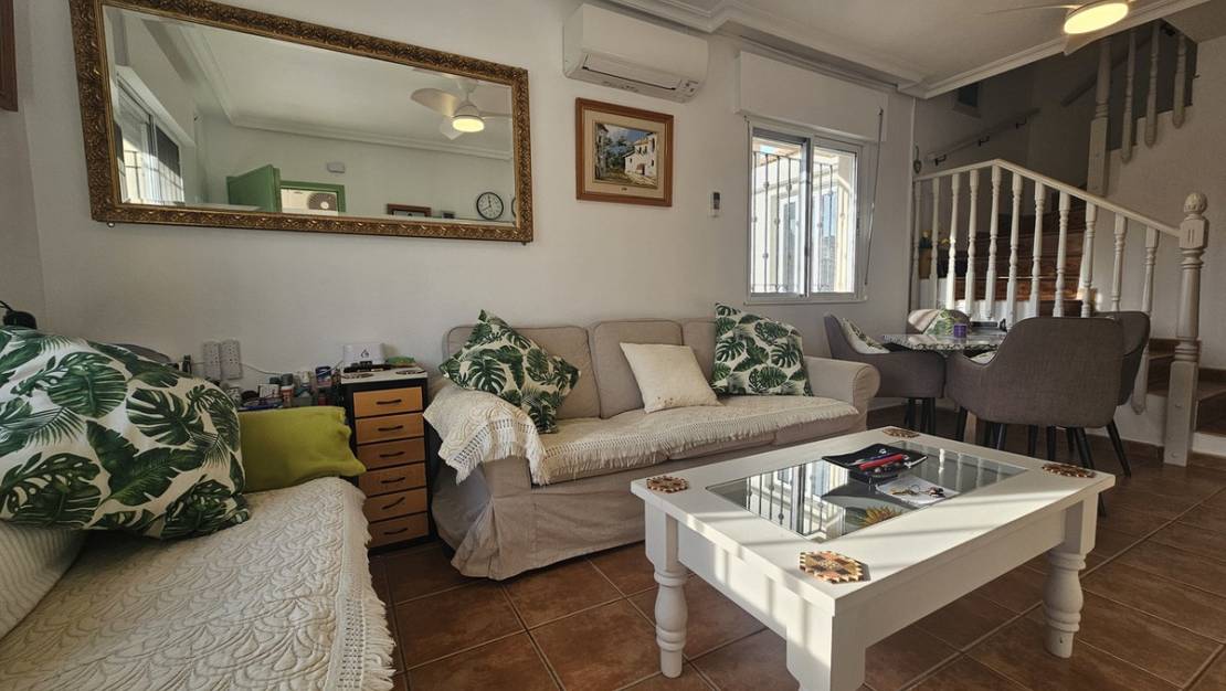 Sale - Villa - Orihuela - La Zenia