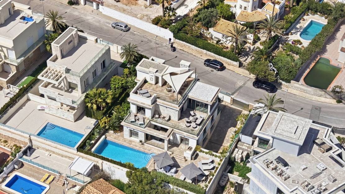Sale - Villa - Orihuela - La Zenia