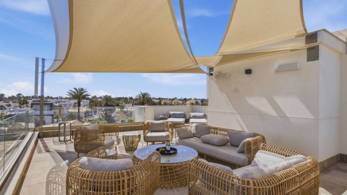 Sale - Villa - Orihuela - La Zenia