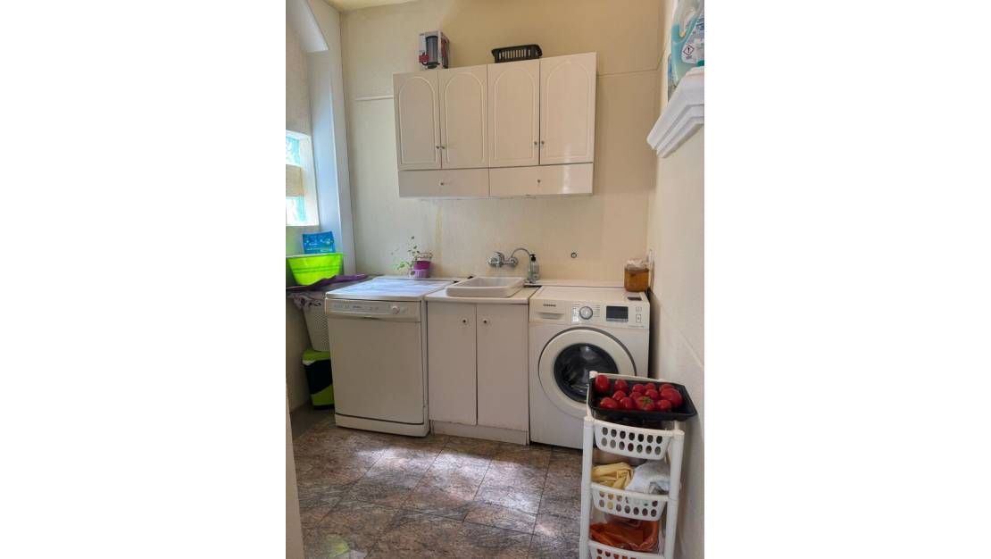 Sale - Villa - Orihuela - La Zenia