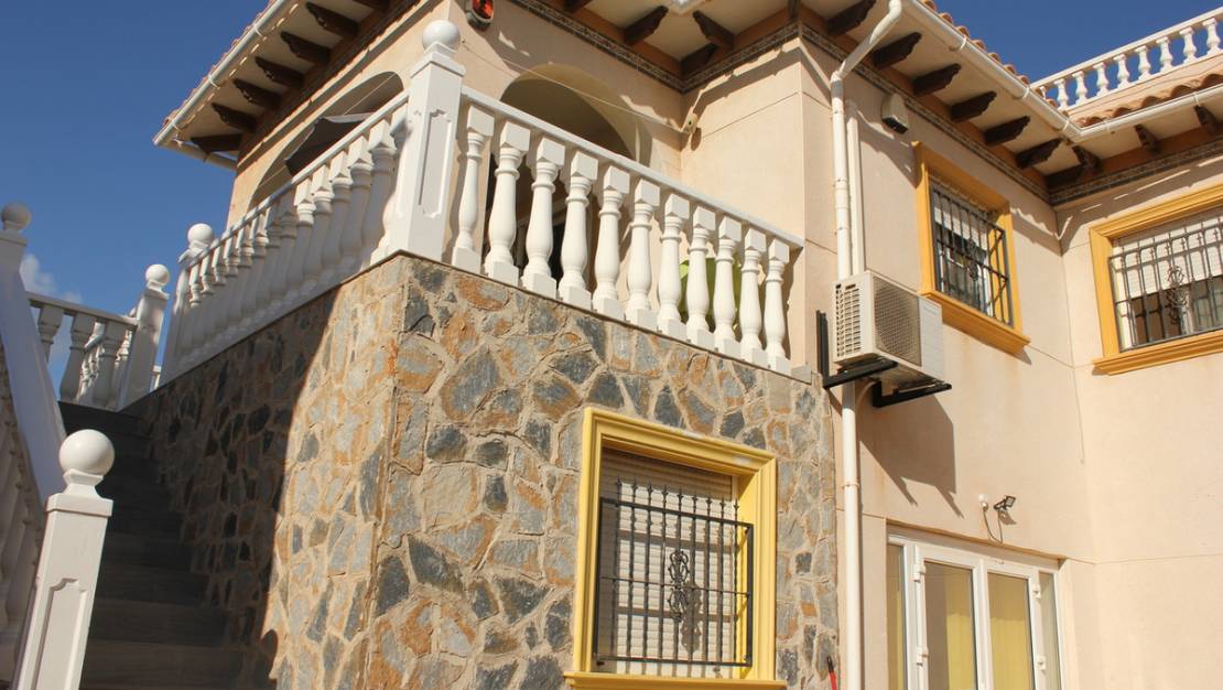 Sale - Villa - Orihuela - La Zenia