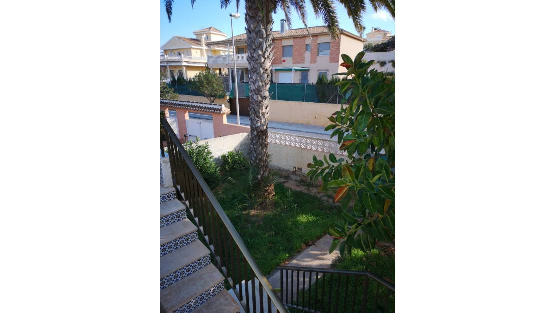 Sale - Villa - Orihuela - La Zenia