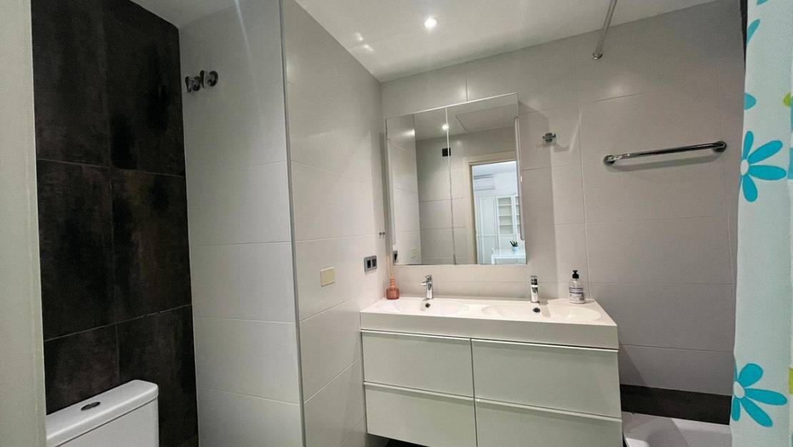 Sale - Villa - Orihuela - La Zenia