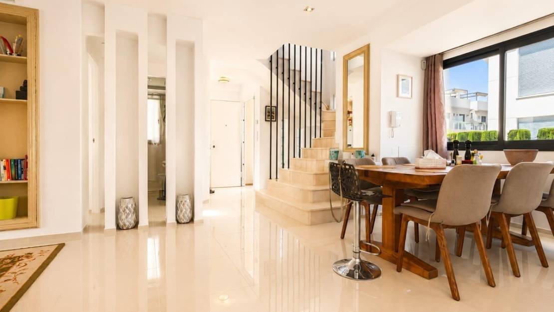 Sale - Villa - Orihuela - La Zenia