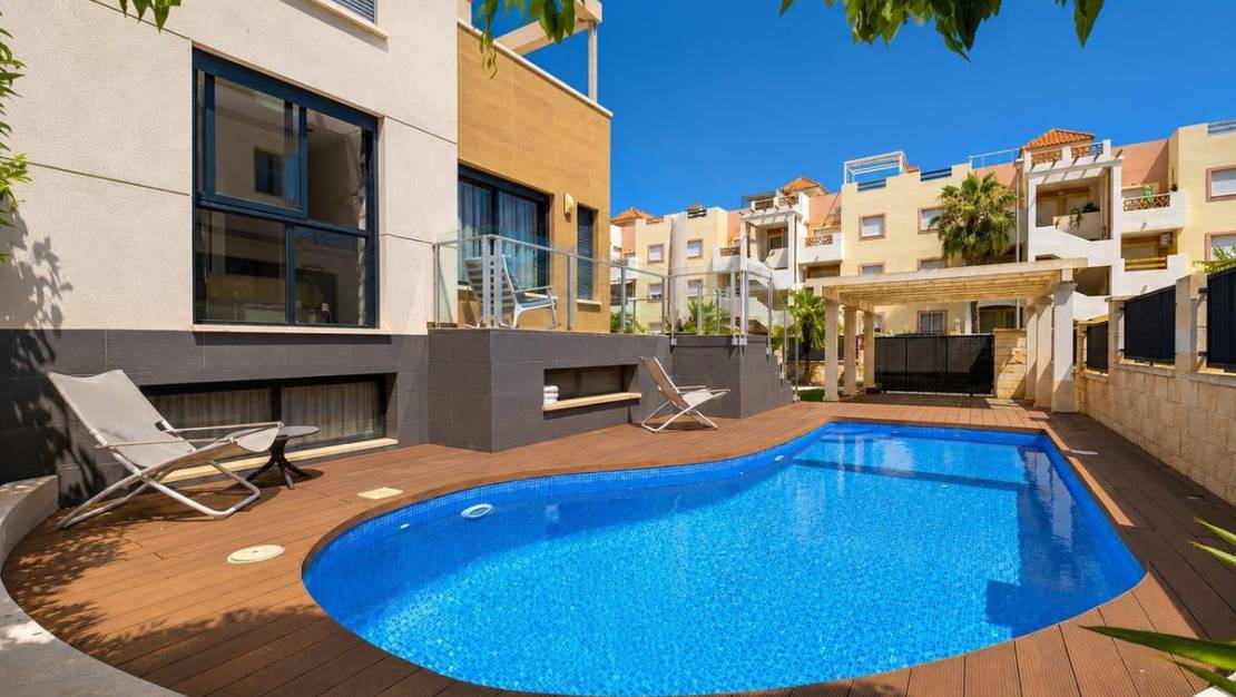Sale - Villa - Orihuela - La Zenia