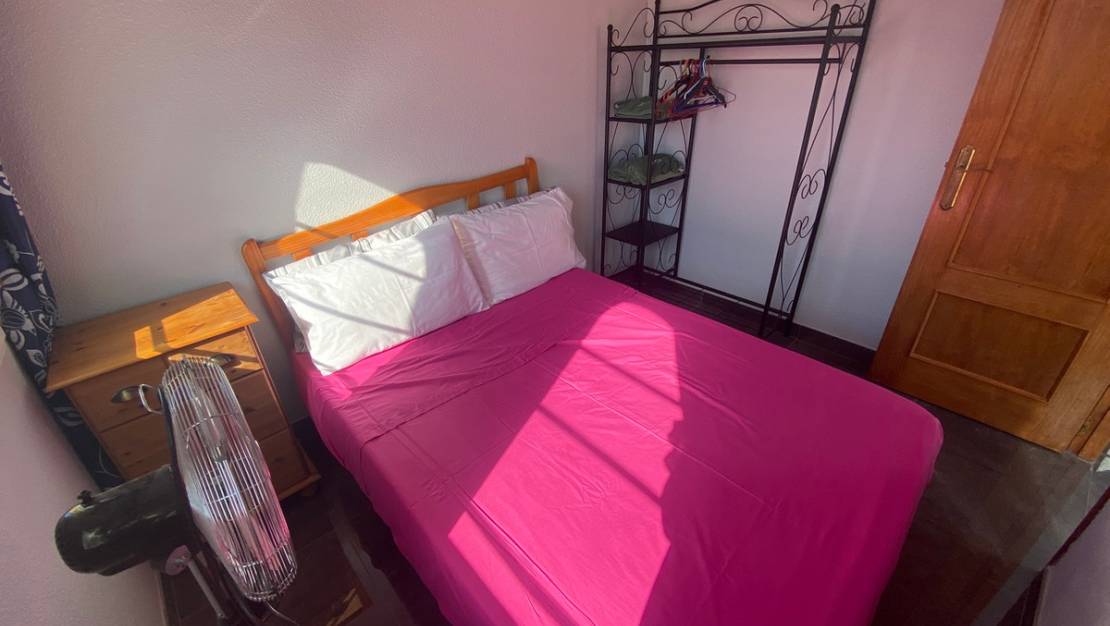 Sale - Villa - Orihuela - La Zenia