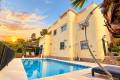 Sale - Villa - Orihuela - La Zenia