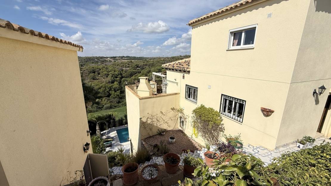 Sale - Villa - Orihuela - La Zenia