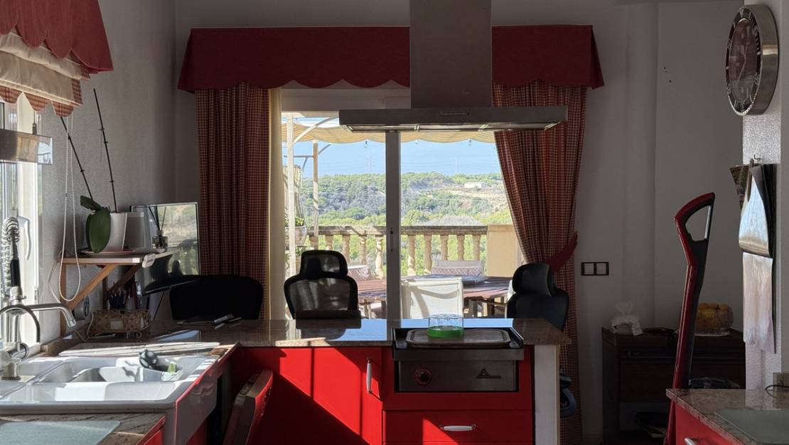 Sale - Villa - Orihuela - La Zenia