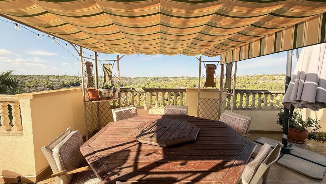 Sale - Villa - Orihuela - La Zenia