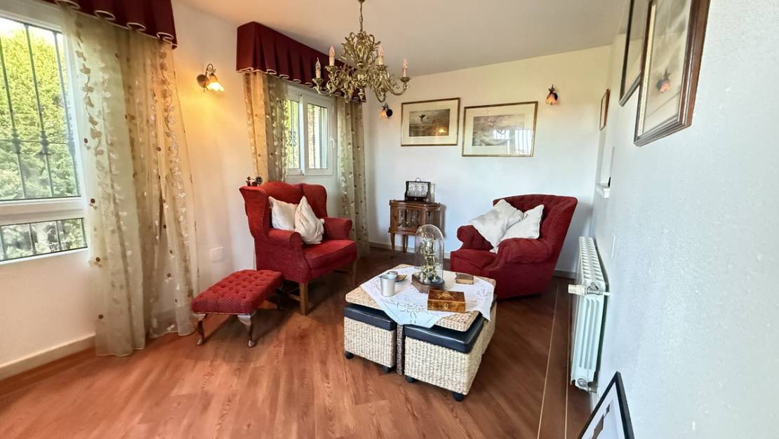 Sale - Villa - Orihuela - La Zenia