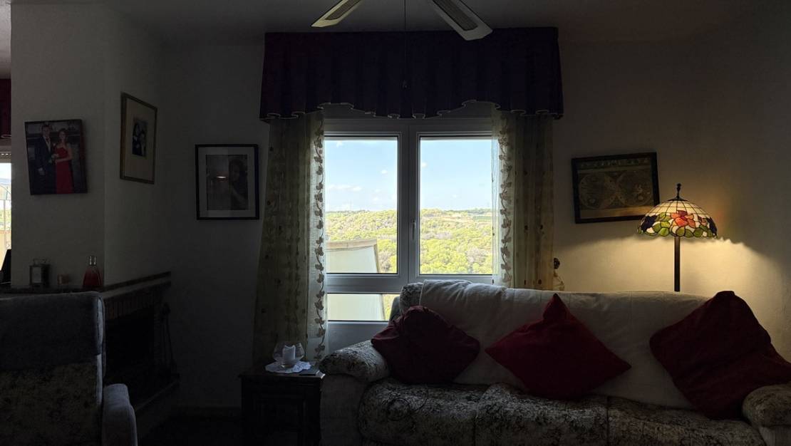 Sale - Villa - Orihuela - La Zenia