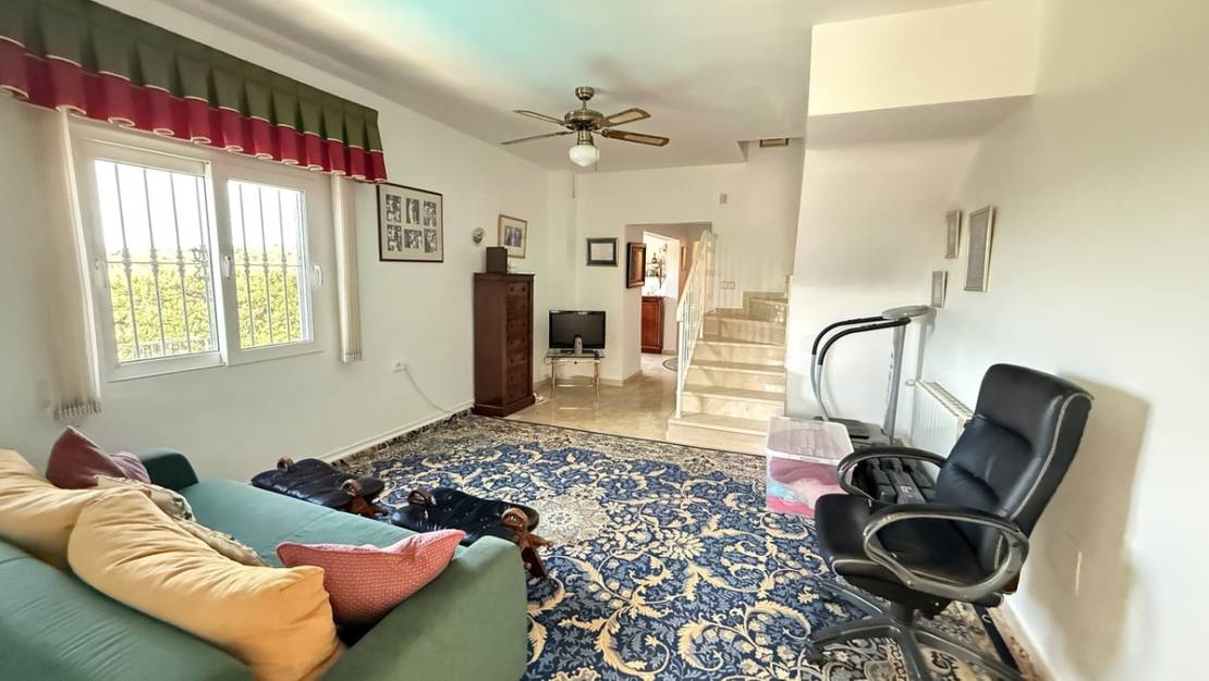 Sale - Villa - Orihuela - La Zenia