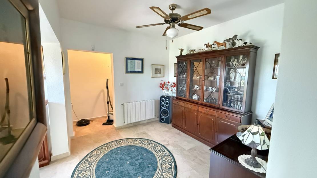 Sale - Villa - Orihuela - La Zenia