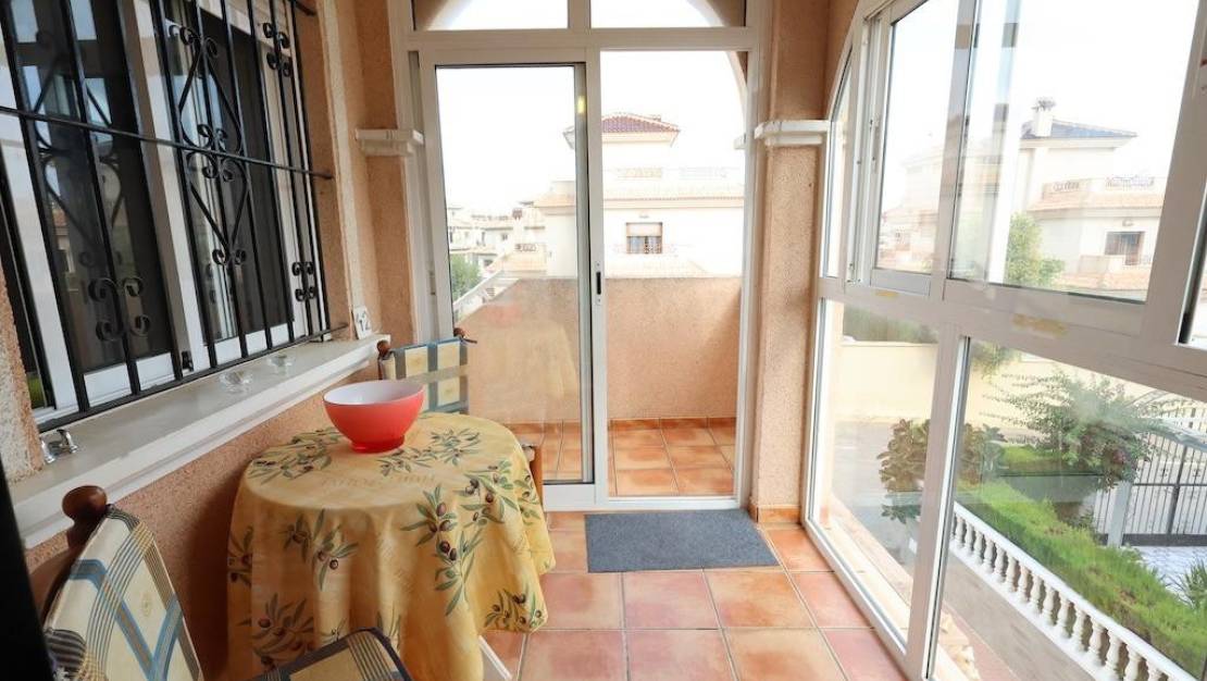Sale - Villa - Orihuela - La Zenia