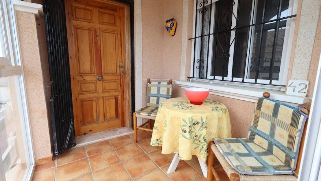 Sale - Villa - Orihuela - La Zenia