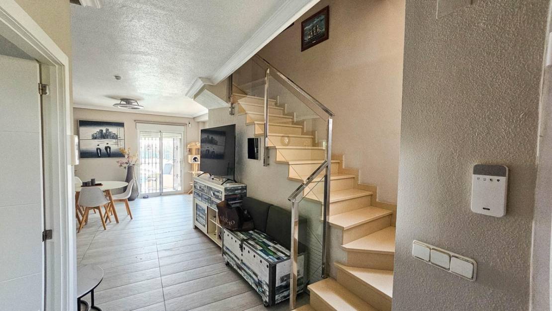 Sale - Villa - Orihuela - La Zenia