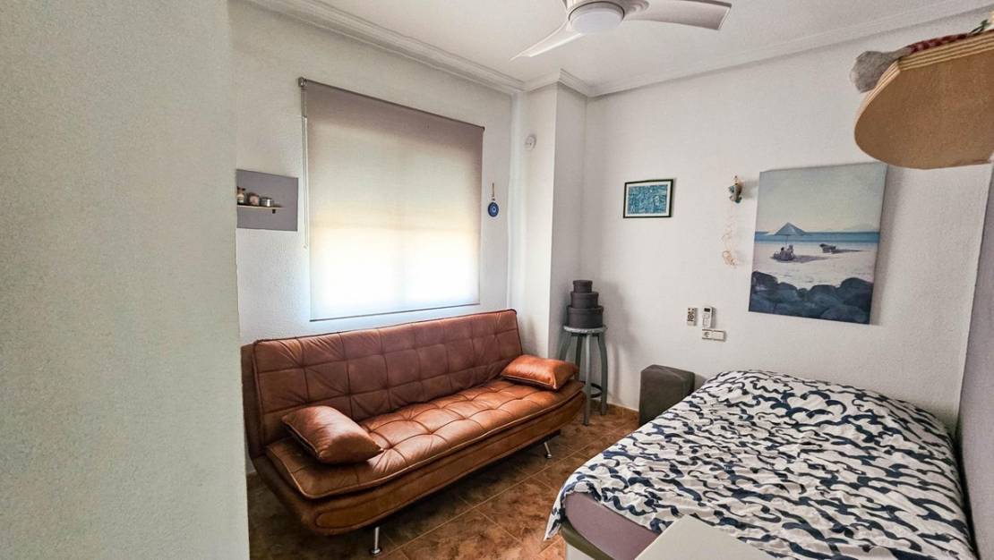 Sale - Villa - Orihuela - La Zenia