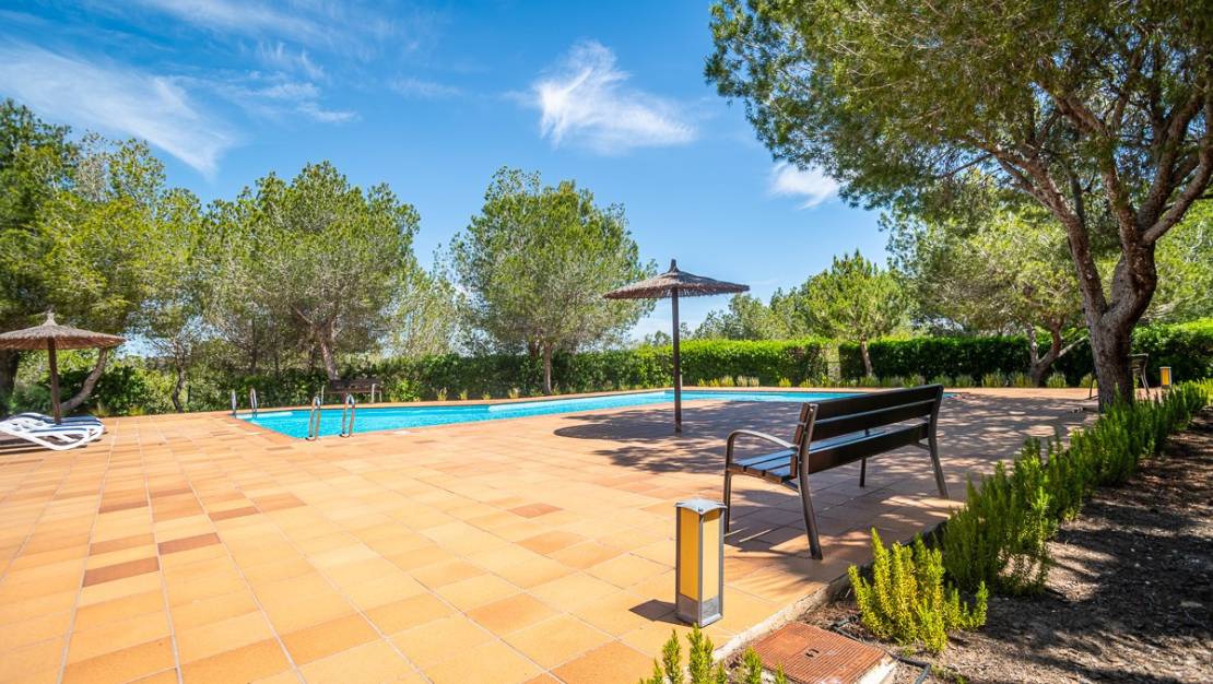 Sale - Villa - Orihuela - Las Colinas Golf
